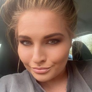 Meet your Posher, Aimee